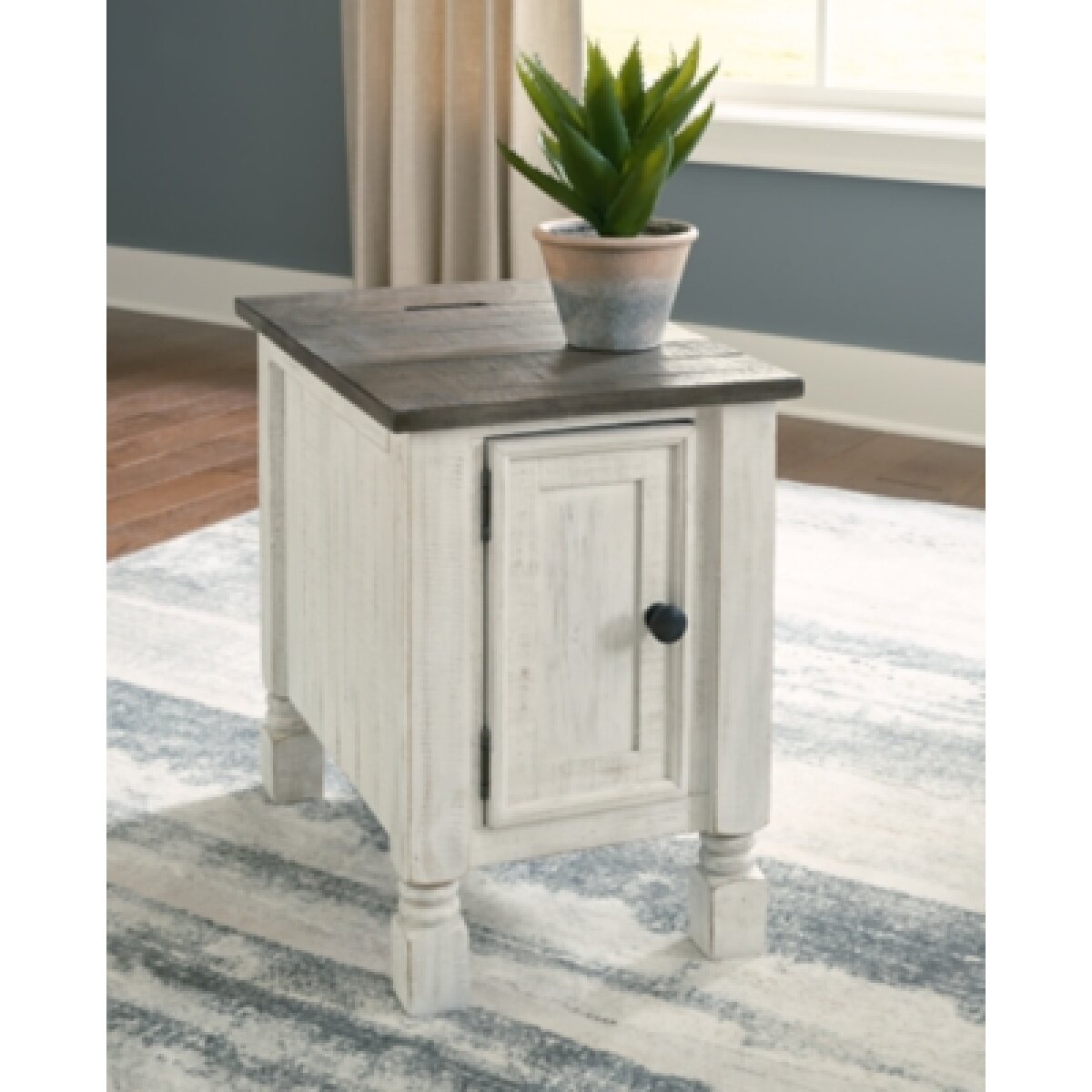 Havalance Chairside End Table Chairside Tables Ashley Furniture 17 Havalance Chairside End Table Chairside Tables Ashley Furniture 17