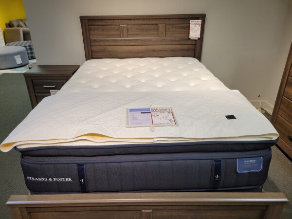 Jauraro Beds Ashley Furniture